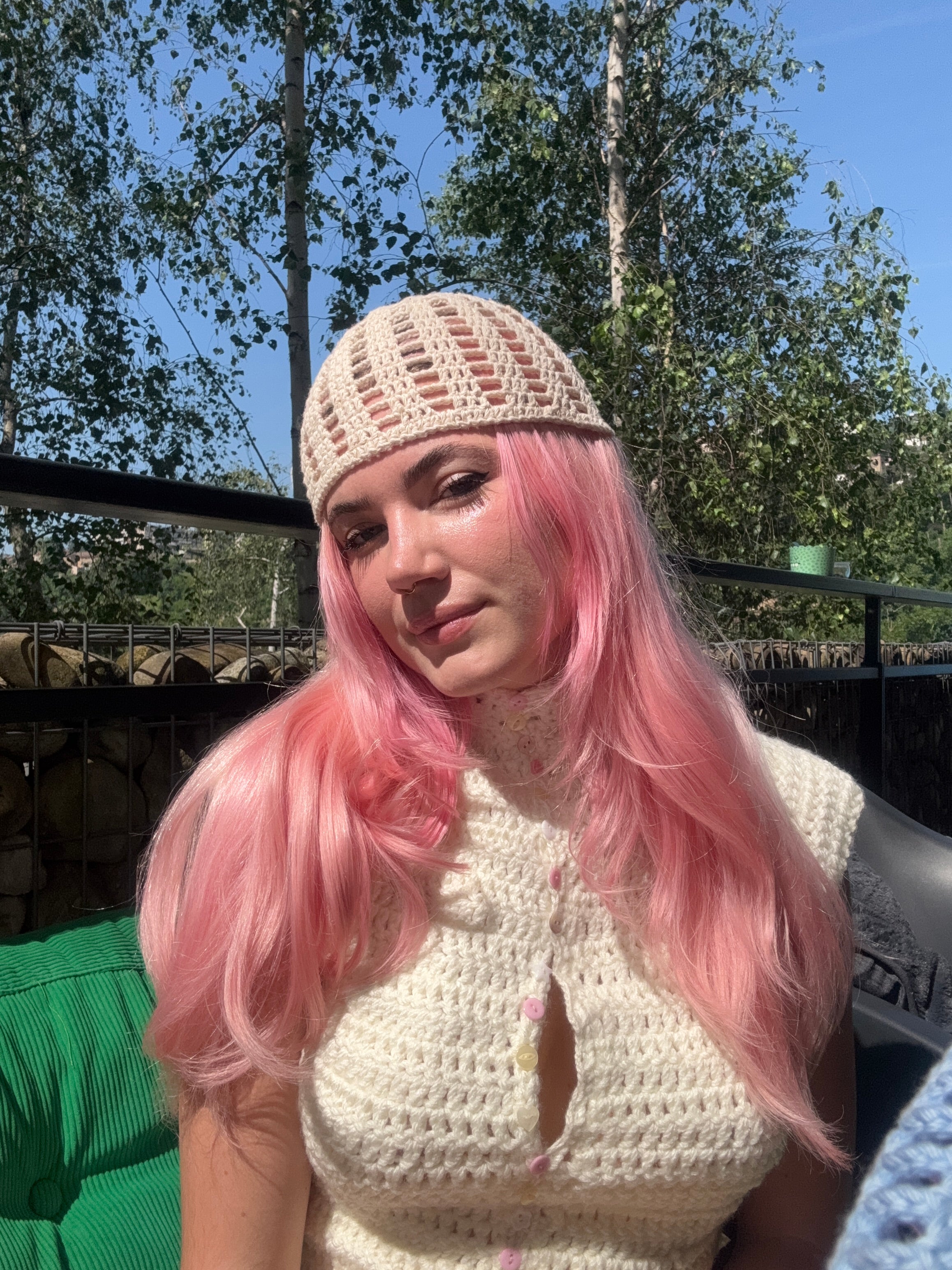 summer filet beanie - cream & gold